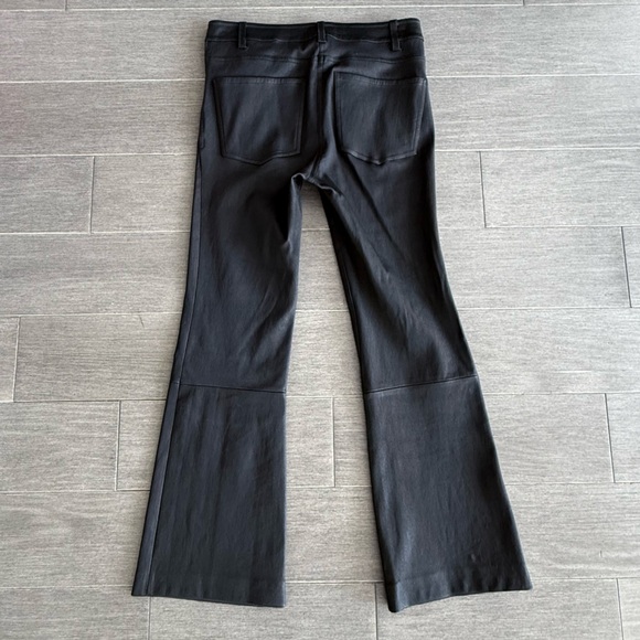 Theory 5 Pocket Flare Pant Jeans in Leather Black Size 0 Ankle Crop Quiet Luxury - Picture 8 of 16